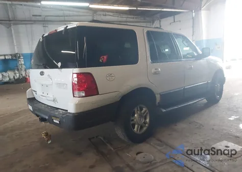 2004 Ford Expedition Nbx/Xlt из США, поврежденный, VIN 1FMFU16L64LB18432